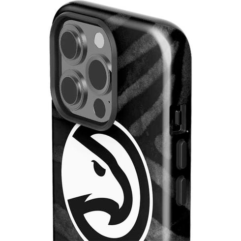 NBA Atlanta Hawks Black Animal Print iPhone 14 Pro Impact Case