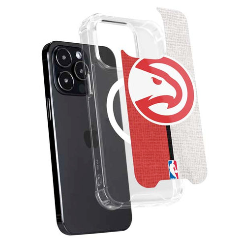 NBA Atlanta Hawks Canvas iPhone 15 Pro MagSafe Case
