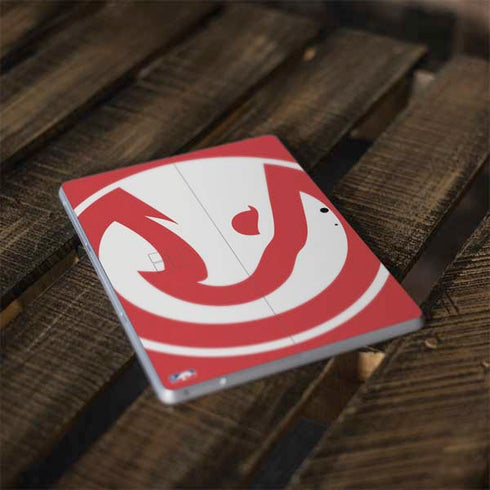 NBA Atlanta Hawks Largo Logo Surface Go Skin
