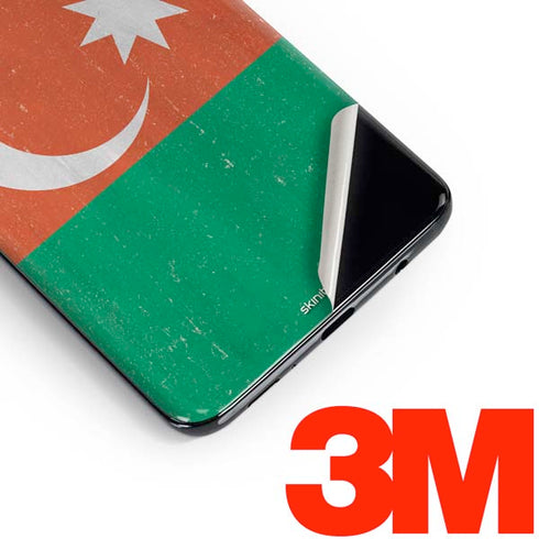 Azerbaijan Flag Distressed Galaxy S10e Skin