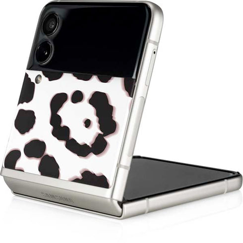 B&W Leopard Galaxy Z Flip4 5G Skin