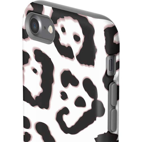 B&W Leopard iPhone SE (2nd & 3rd Gen) Pro Case