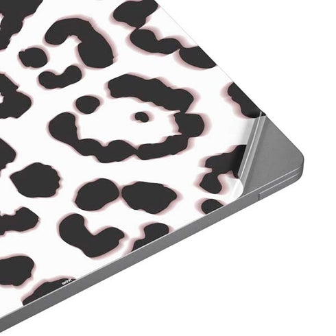 B&W Leopard Universal Laptop 18in (14.6 x 10.6in) Skin