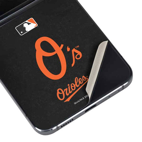 MLB Baltimore Orioles - Solid Distressed Galaxy Z Flip5 5G Skin