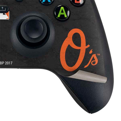 MLB Baltimore Orioles - Solid Distressed Xbox Series X Bundle Skin