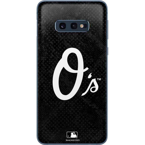 MLB Baltimore Orioles Dark Wash Galaxy S10e Skin