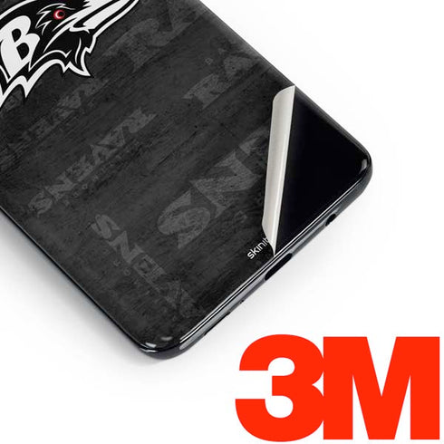 NFL Baltimore Ravens Black & White Galaxy S10 Skin