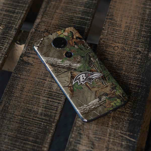 NFL Baltimore Ravens Realtree Xtra Green Camo Moto E5 Plus Skin