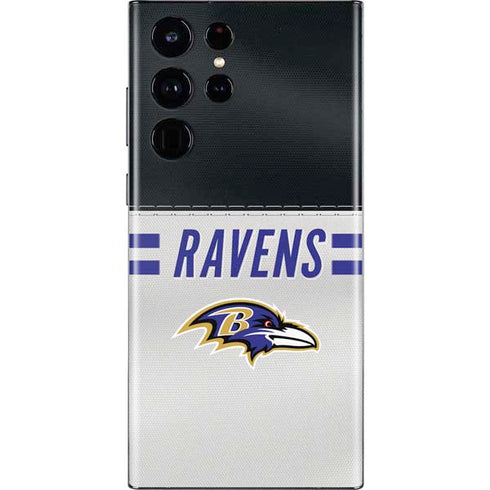 NFL Baltimore Ravens White Striped Galaxy S22 Ultra Skin