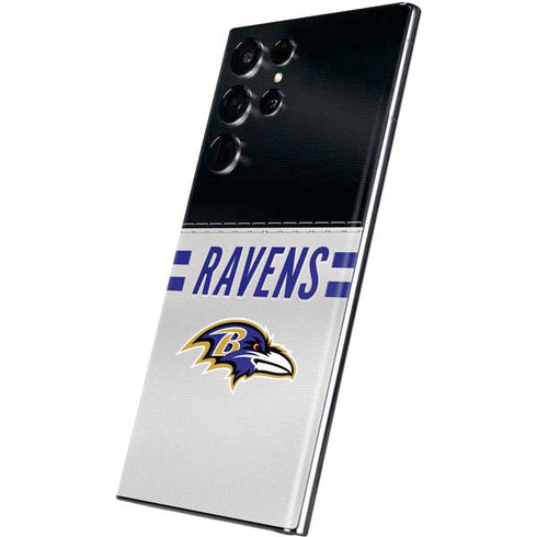 NFL Baltimore Ravens White Striped Galaxy S22 Ultra Skin