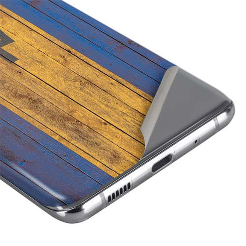 Barbados Flag Dark Wood Galaxy S20 Skin