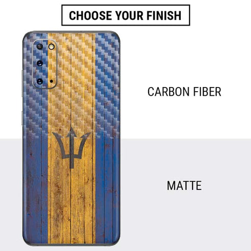 Barbados Flag Dark Wood Galaxy S20 Skin