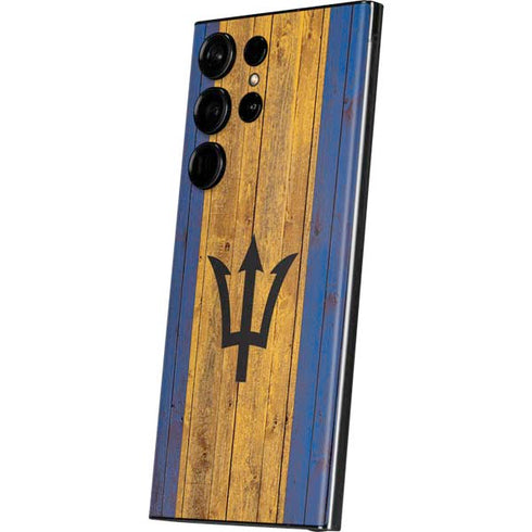 Barbados Flag Dark Wood Galaxy S23 Ultra Skin