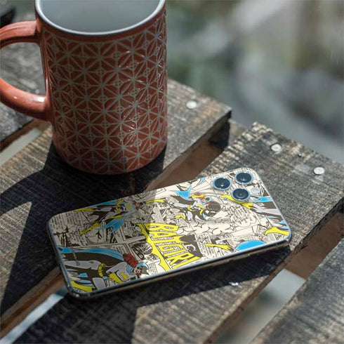 DC Comics Batman Batgirl Vintage Action pose pattern iPhone 11 Pro Skin