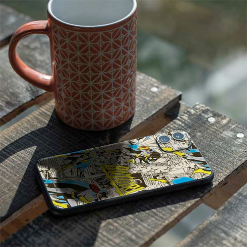 DC Comics Batman Batgirl Vintage Action pose pattern iPhone 11 Skin
