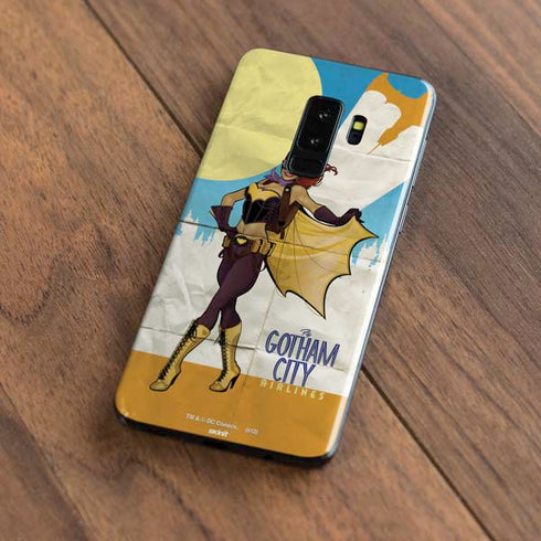DC Comics Bombshells Batgirl- Fly Gotham City Airlines Galaxy S9 Plus Skin