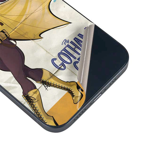 DC Comics Bombshells Batgirl- Fly Gotham City Airlines iPhone 15 Plus Skin
