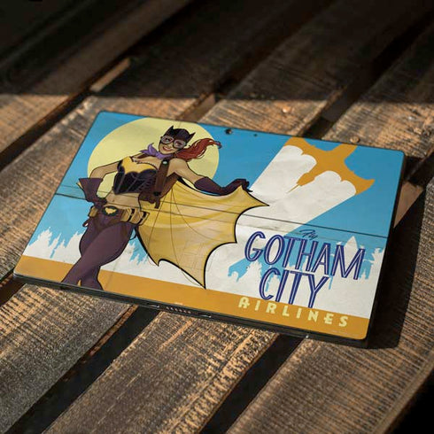 DC Comics Bombshells Batgirl- Fly Gotham City Airlines Surface Pro 7 Skin