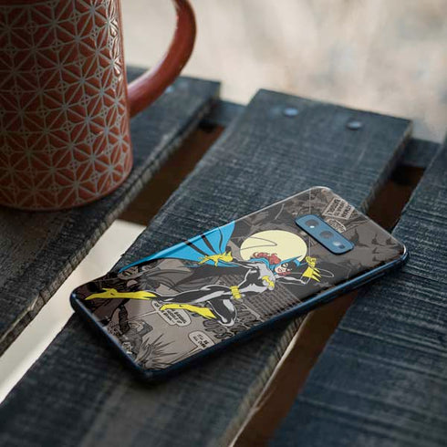 DC Comics Batgirl Classic Art Galaxy S10e Skin