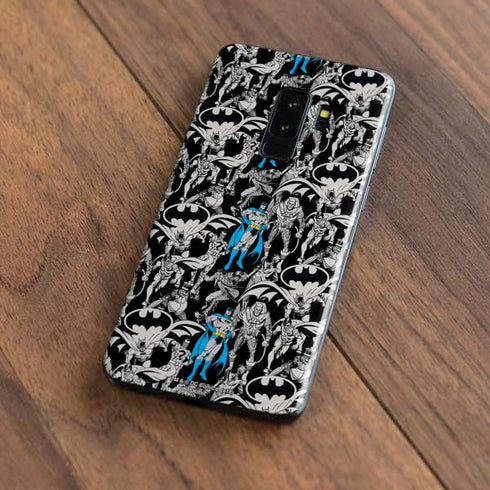 DC Comics Batman Characters Action Poses Print Galaxy S9 Plus Skin
