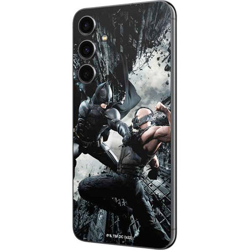 The Dark Knight Rises Batman and Bane Fighting Galaxy S23 FE Skin