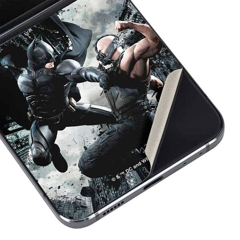 The Dark Knight Rises Batman and Bane Fighting Galaxy Z Flip5 5G Skin