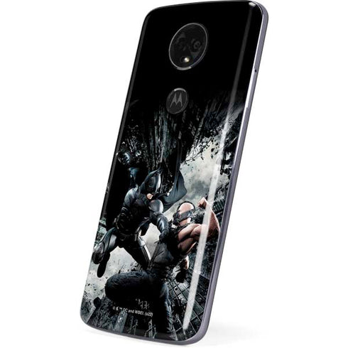 The Dark Knight Rises Batman and Bane Fighting Moto E5 Plus Skin