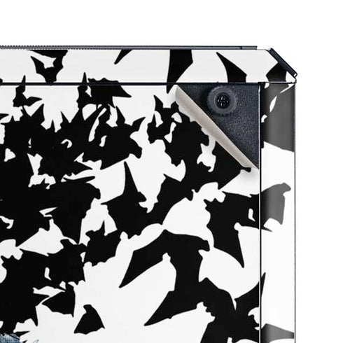 DC Comics Batman Holding batarang Art Cooler Master MasterBox Q300L Mini Tower Skin