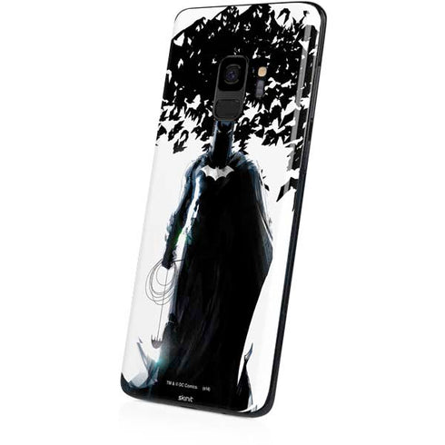 DC Comics Batman Holding batarang Art Galaxy S9 Skin