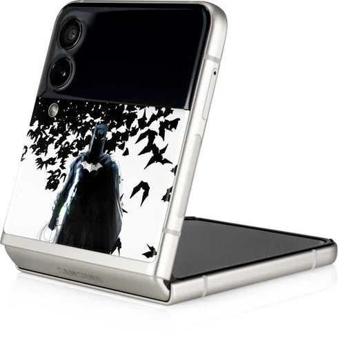 DC Comics Batman Holding batarang Art Galaxy Z Flip3 5G Skin