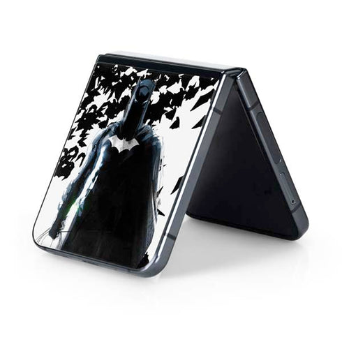 DC Comics Batman Holding batarang Art Galaxy Z Flip5 5G Skin