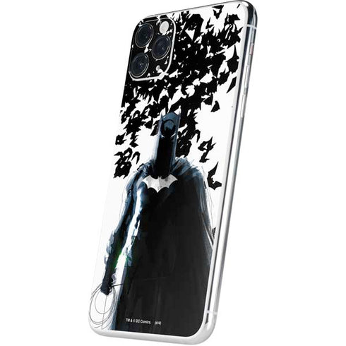 DC Comics Batman Holding batarang Art iPhone 11 Pro Max Skin