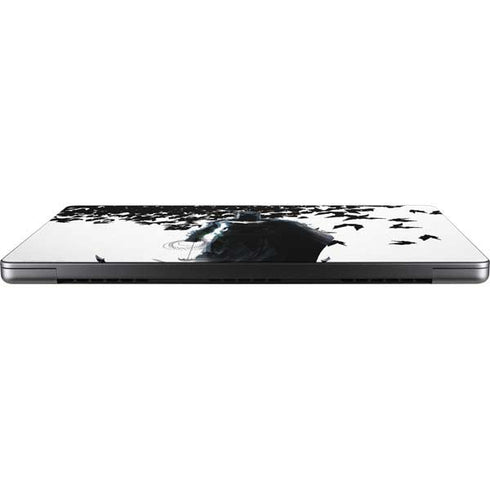 DC Comics Batman Holding batarang Art MacBook Pro 14in (2021-24) Skin