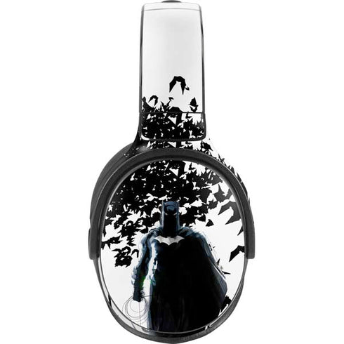 DC Comics Batman Holding batarang Art Skullcandy Venue Skin