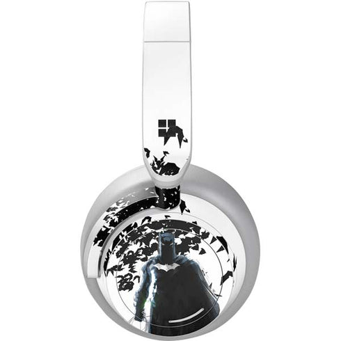 DC Comics Batman Holding batarang Art Surface Headphones Skin