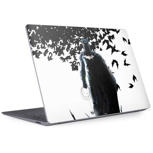 DC Comics Batman Holding batarang Art Surface Laptop 3 13.5in Skin
