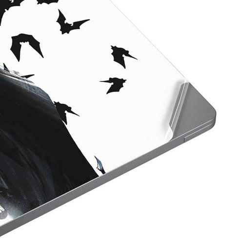 DC Comics Batman Holding batarang Art Universal Laptop 11in (8.8 x 6.2in) Skin