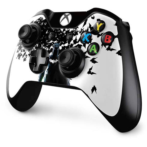 DC Comics Batman Holding batarang Art Xbox One Controller Skin