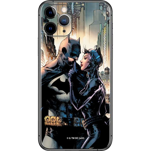 DC Comics Batman Hush 15th Anniversary Deluxe Edition Cover by Jim Lee iPhone 11 Pro Skin