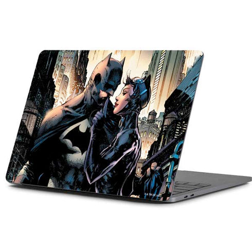 DC Comics Batman Hush 15th Anniversary Deluxe Edition Cover by Jim Lee Apple MacBook Pro 13-inch Skin