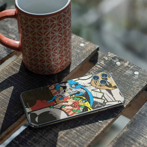 DC Comics Batman and Robin Vintage Action Pose iPhone 11 Pro Max Skin