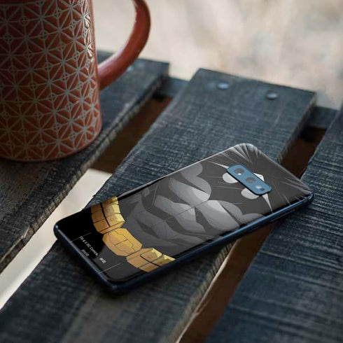 DC Comics Batman Chest Comic art Galaxy S10e Skin