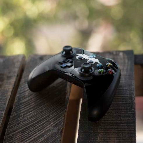 DC Comics Batman Chest Comic art Xbox One X Controller Skin