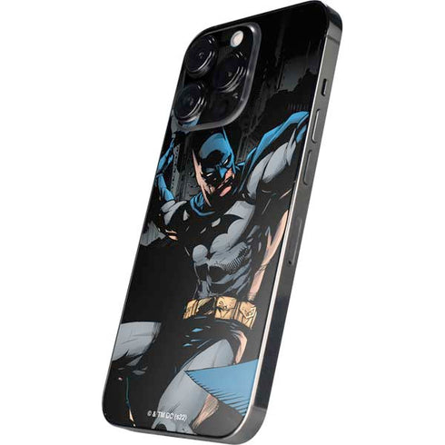 DC Comics Batman Throwing Batarang Jim Lee Art iPhone 14 Pro Max Skin