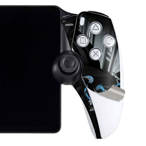 DC Comics Batman Throwing Batarang Jim Lee Art PlayStation Portal Remote Player Skin