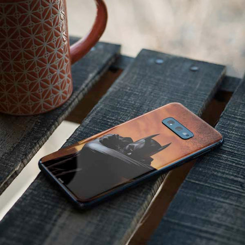 DC Comics Batman Begins Art Galaxy S10e Skin