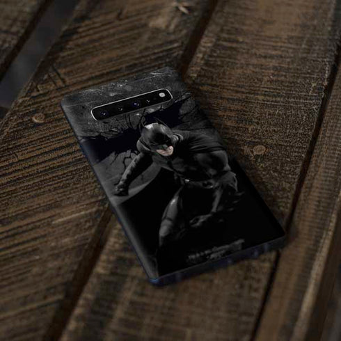 DC Comics Batman The Dark Knight Action pose Galaxy S10 Skin