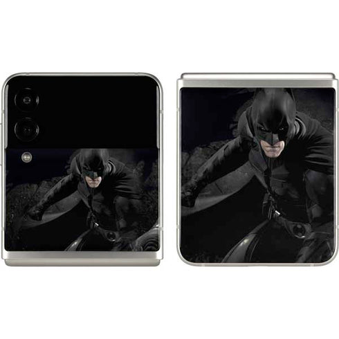 DC Comics Batman The Dark Knight Action pose Galaxy Z Flip3 5G Skin