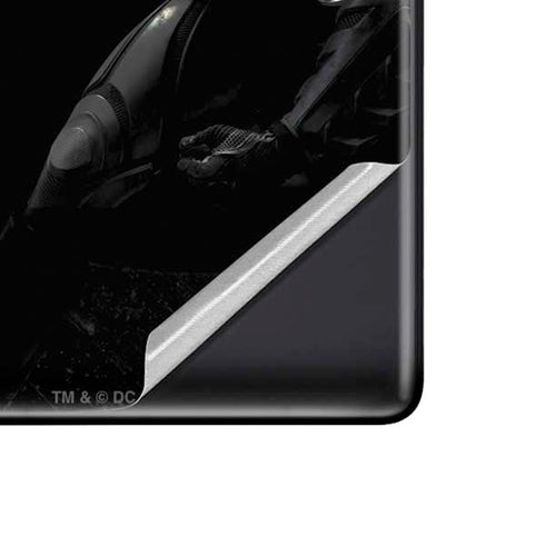 DC Comics Batman The Dark Knight Action pose Google Pixel 6 Pro Skin