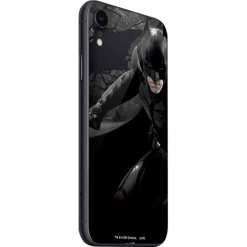 DC Comics Batman The Dark Knight Action pose iPhone SE (2nd & 3rd Gen) Skin